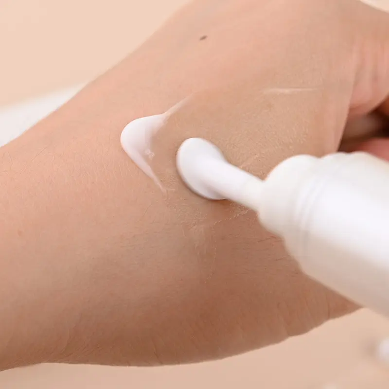 Vegan Moisturizer Tone-up Cream Remove Under Eye Bag Brightening Retinol Eye Cream Dark Circle Removal Anti Aging Eye Cream