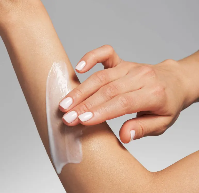 Private Label Body Lotion 200ml Whitening Body Cream with Shea Butter Herbal & Vitamin C Ingredients OEM Supply